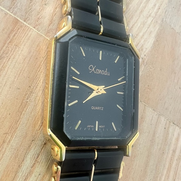 Xanadu black dial octagonal dress watch NEW BATTERY - Picture 2 of 10